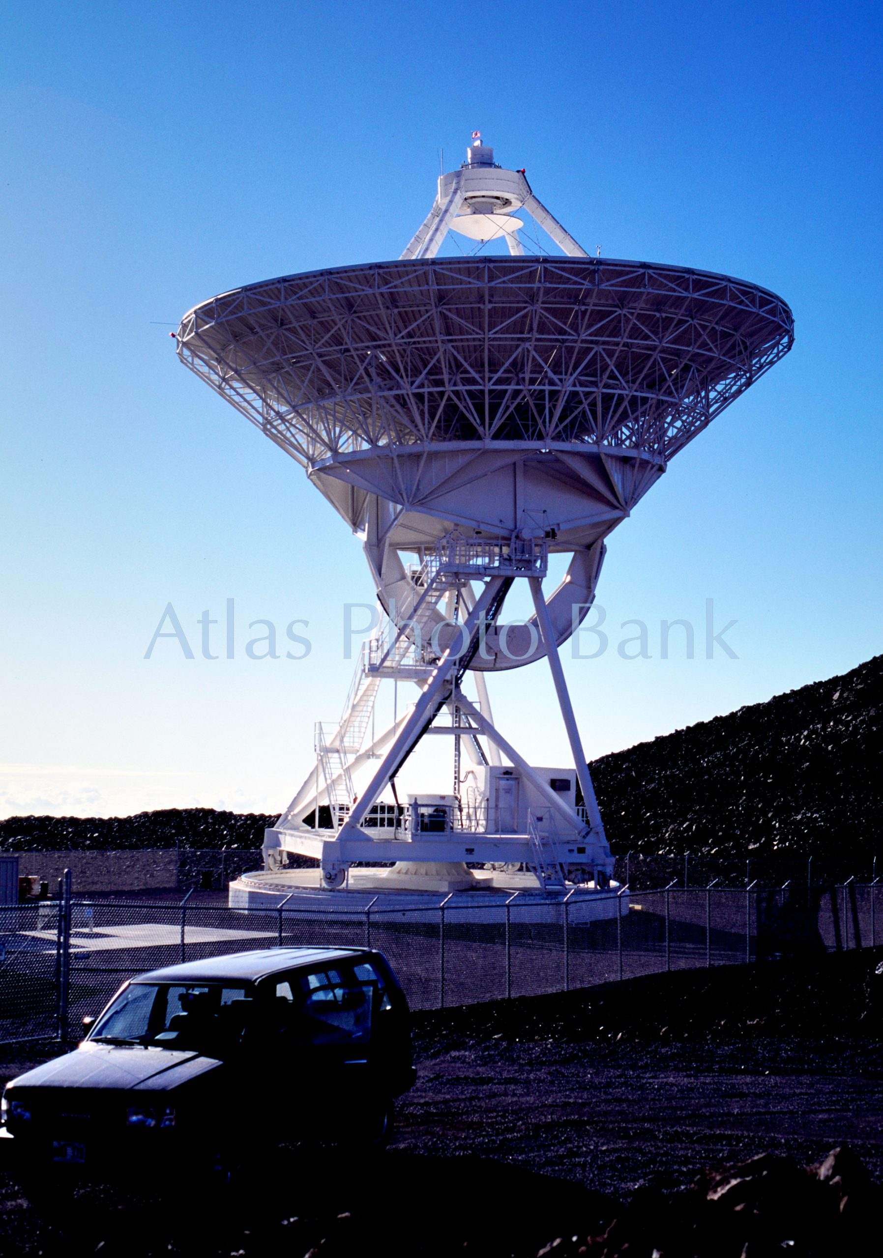 LSP2-461-VLBA電波望遠鏡