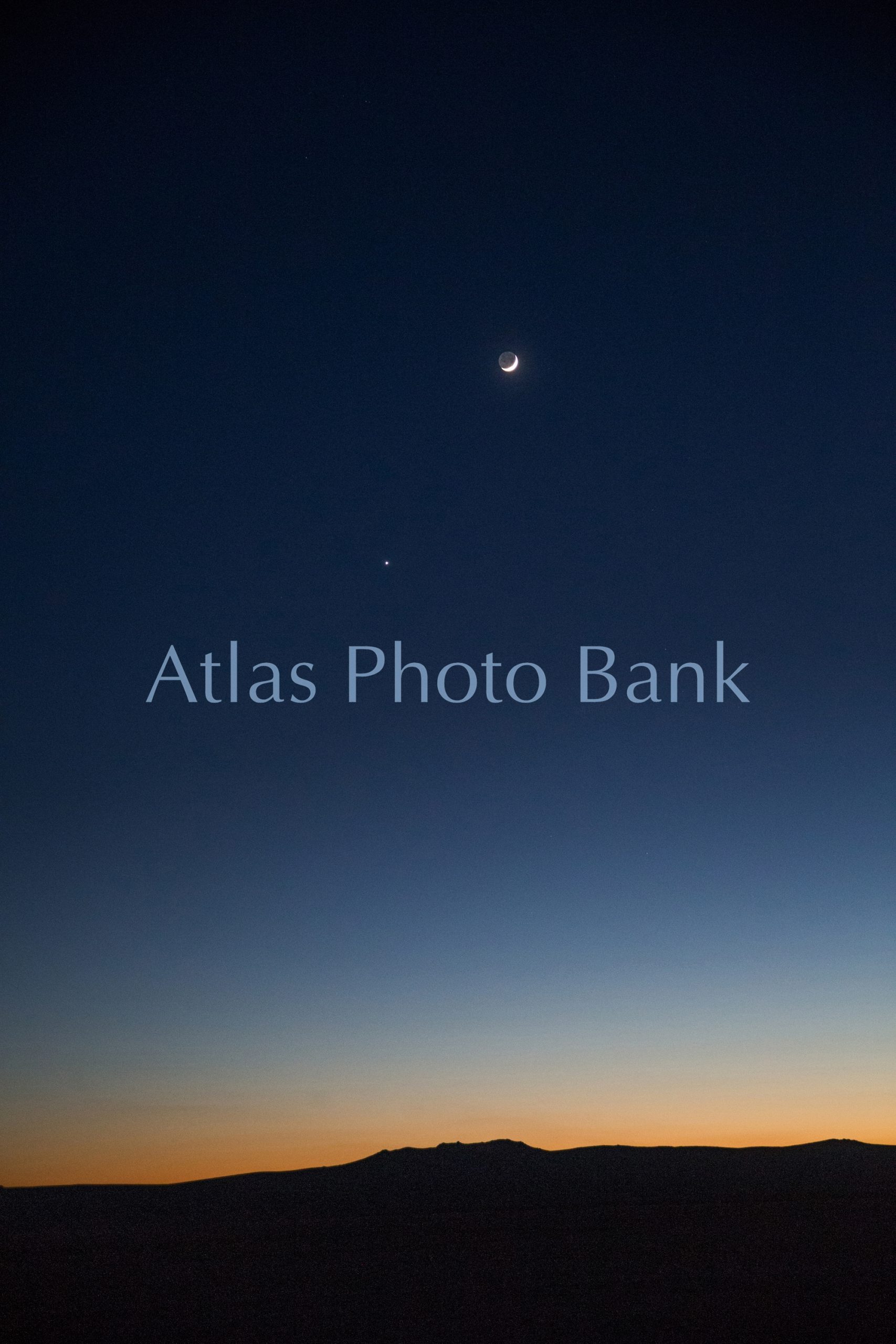 MOP-072-宵の月と金星2013年