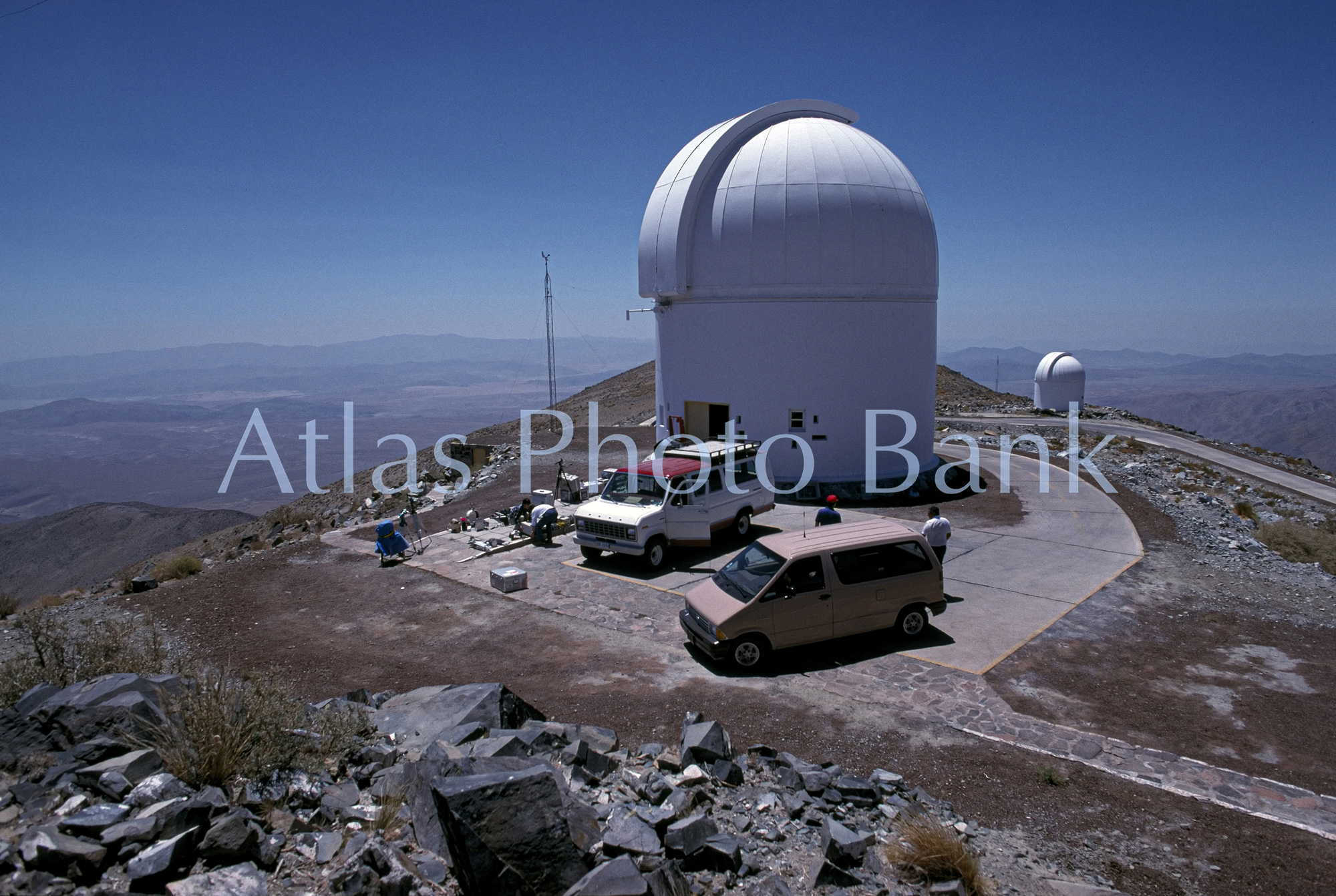 OTP-006-ラスカンパナス天文台40インチ望遠鏡ドーム