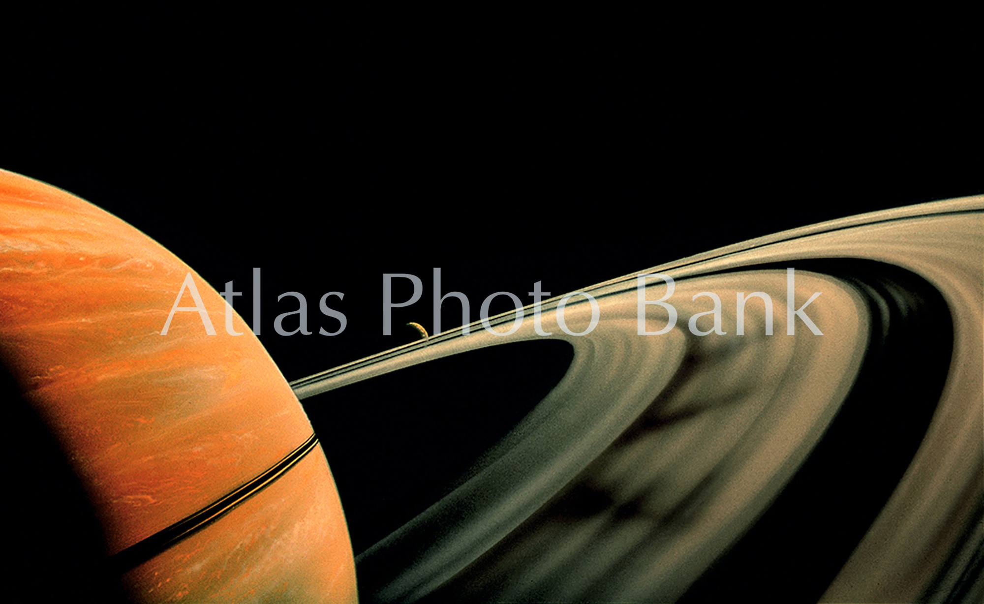 SS-121-1-土星の環の模様スポーク