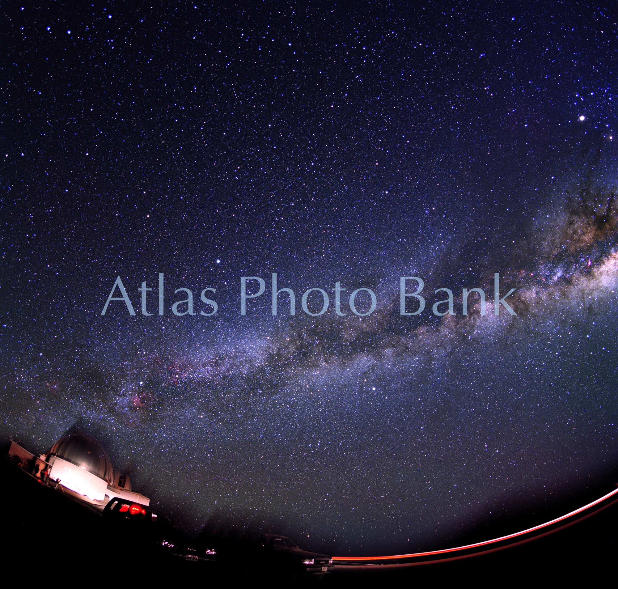 SSP-466-マウナケア天文台と夏の天の川